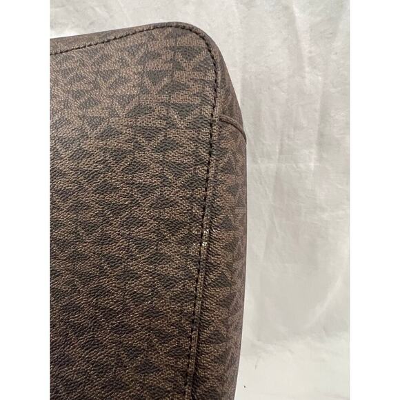 Michael Kors Brown Logo Classic Crossbody Purse GS - Picture 2 of 6